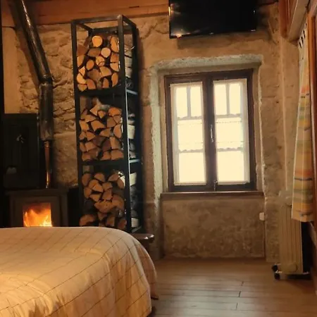 Chale Pouso Da Serra - Casas De Montanha Landhuis *
