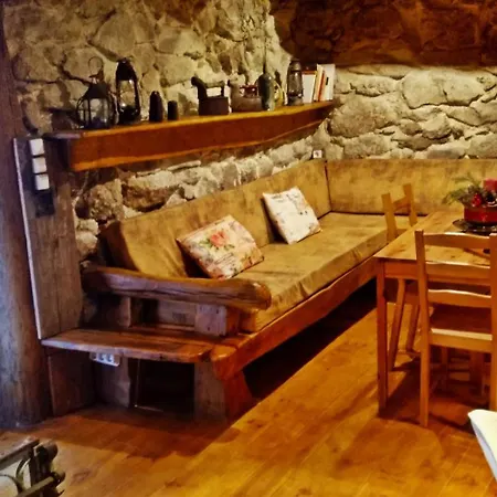 Chale Pouso Da Serra - Casas De Montanha *