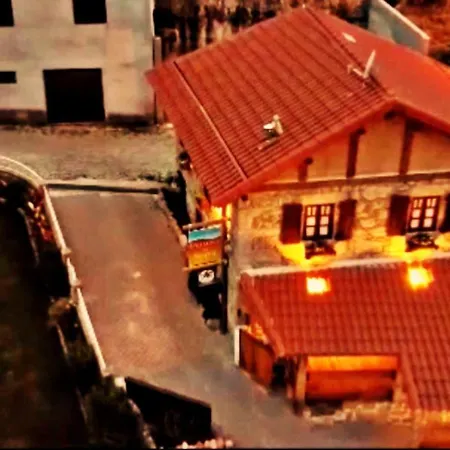 Chale Pouso Da Serra - Casas De Montanha *
