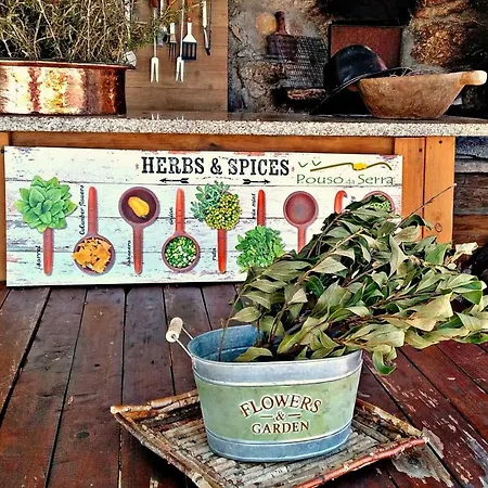 Chale Pouso Da Serra - Casas De Montanha * Costilhao