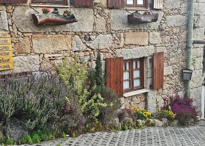 Chale Pouso Da Serra - Casas De Montanha *