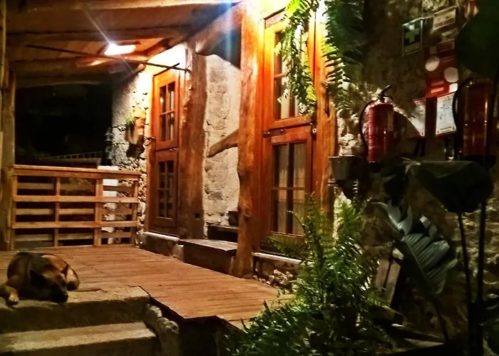 Chale Pouso Da Serra - Casas De Montanha *